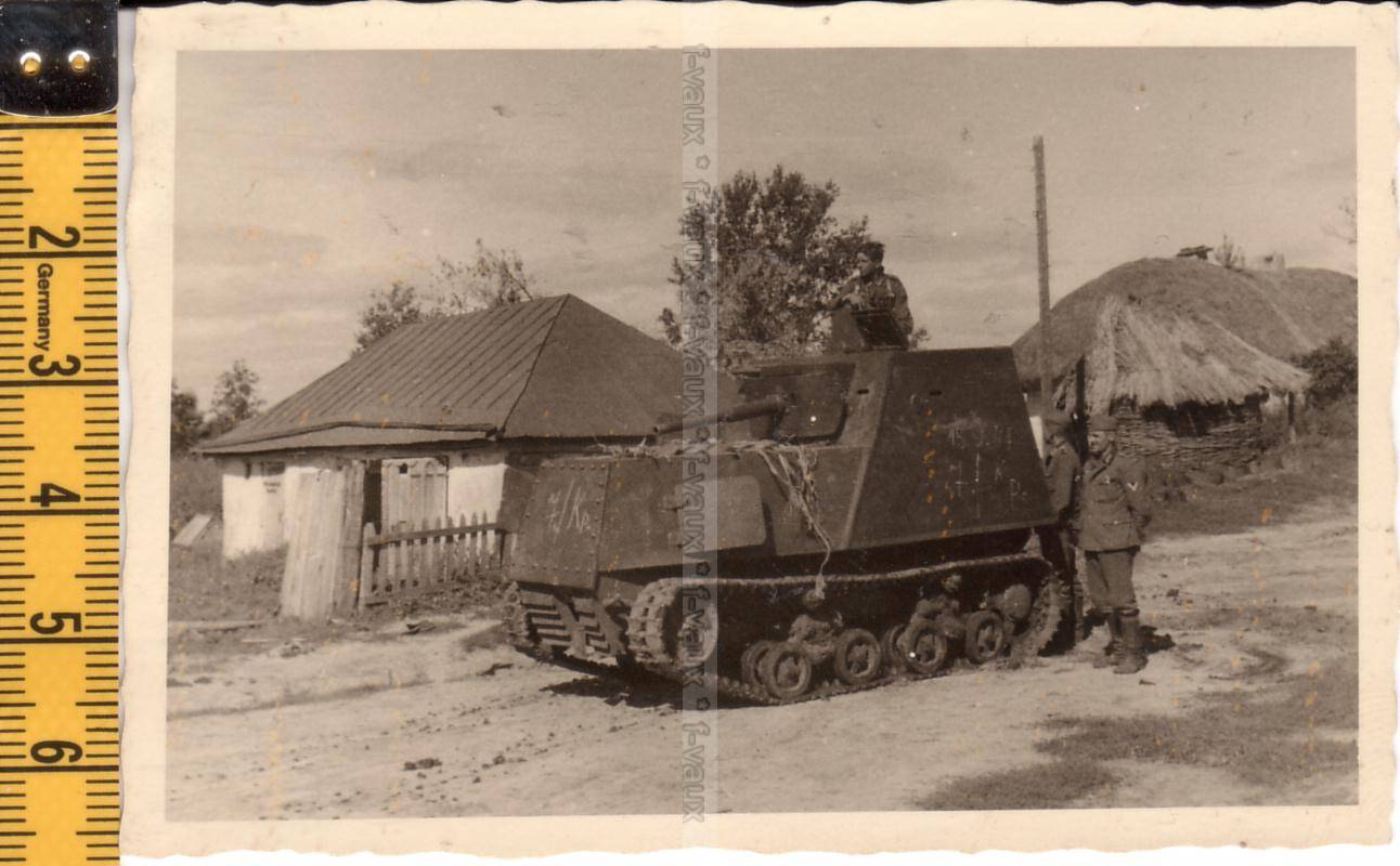 Тракторный танк. Танк ХТЗ-16. ХТЗ трактор 1941. ХТЗ-16 трактор. ХТЗ-16 самоходная.